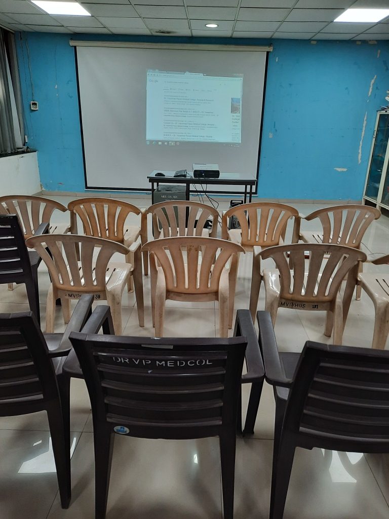 Anesthesia Seminar / Library room