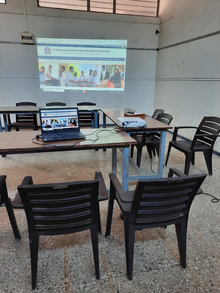 Community Medicine Seminar / Library room